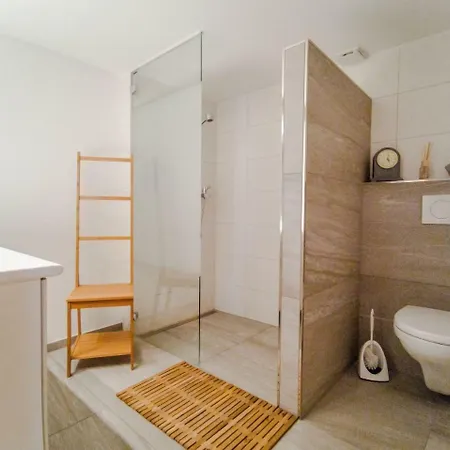 Eg - Griwa Rent Ag Lägenhet